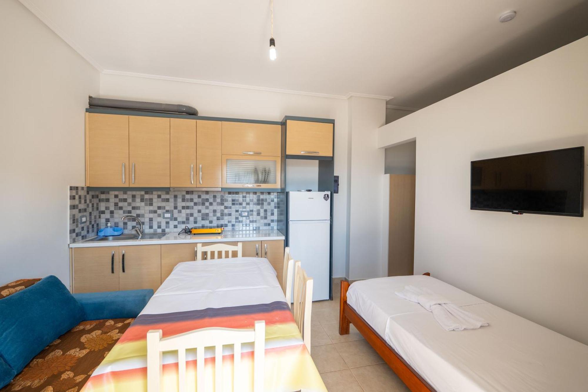 Vila Celi Sarandë Exterior foto